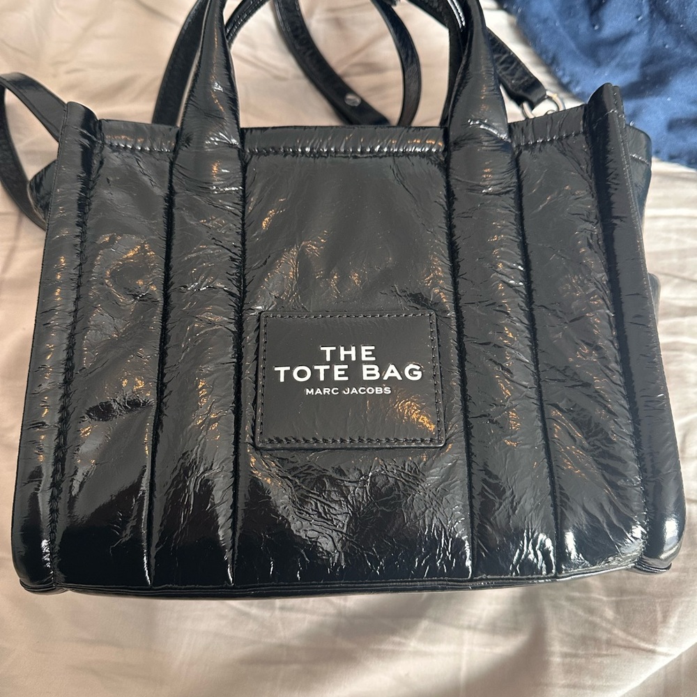 Marc Jacobs Small the tote bag lambskin leather